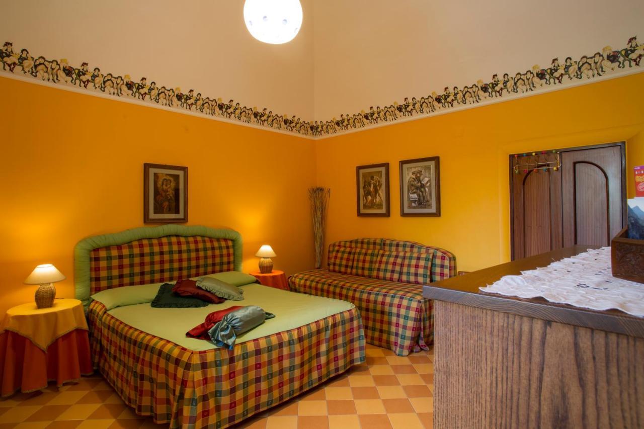Orchid Corner Guesthouse 메타 외부 사진